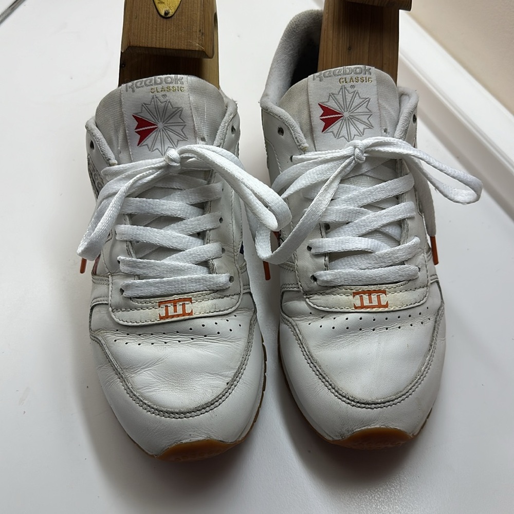 Hand-Painted Reebok Classics: Fresh Produce 🥕🥒🍓 - Picture 2 of 7